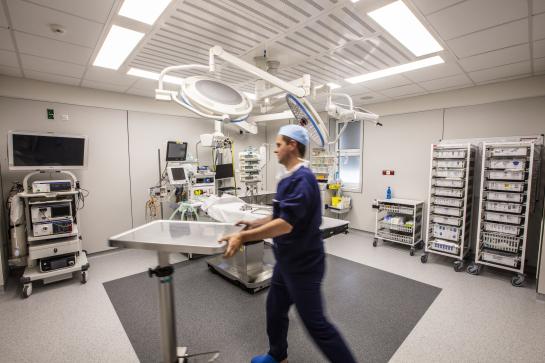 Operatiekwartier zaal en medewerker