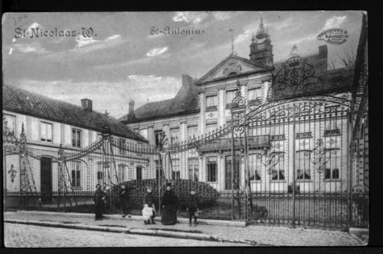 Sint antonius gesticht kasteel moeland 1890-1920 (foto: beeldbank Sint-Niklaas)